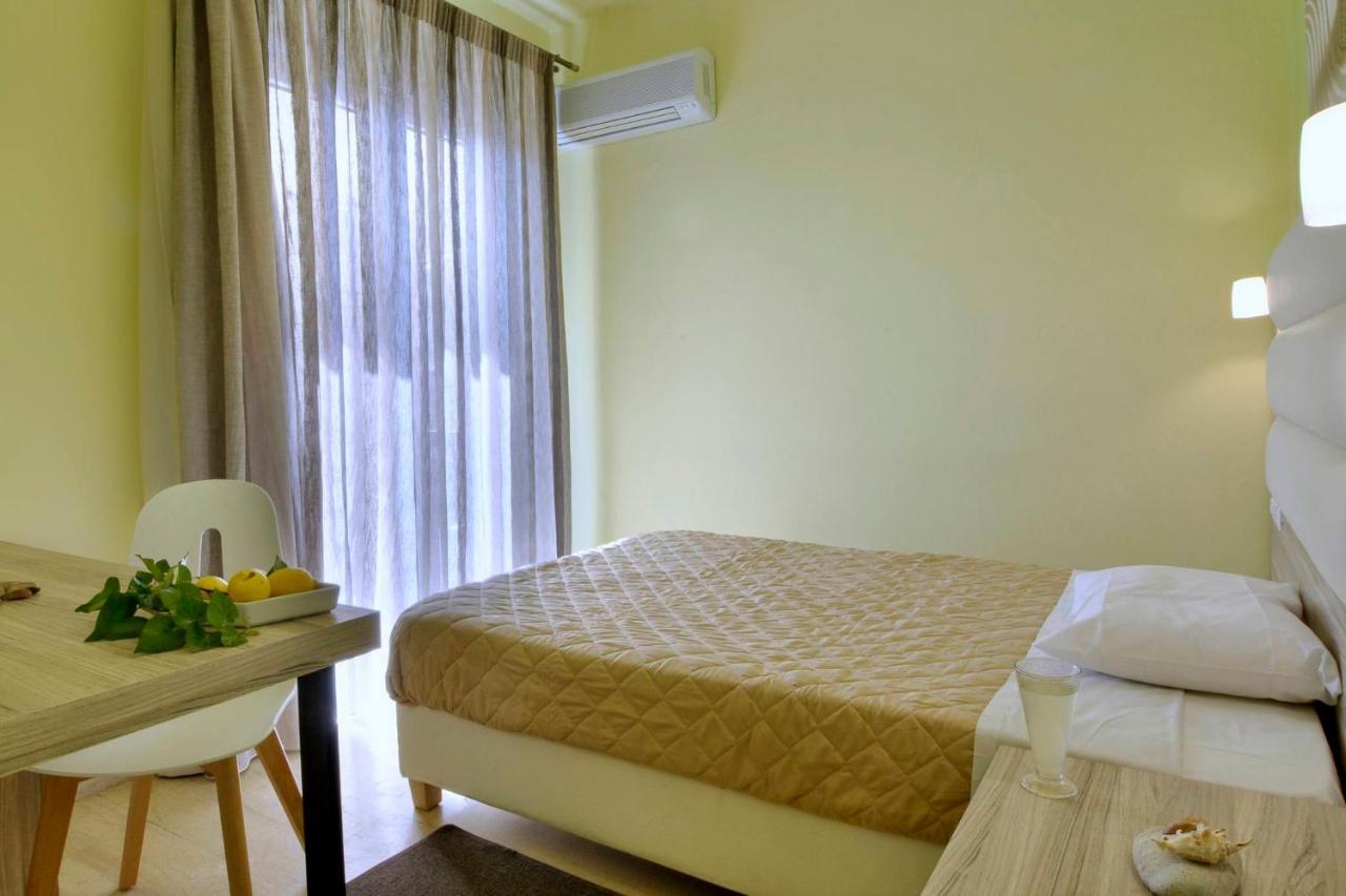 Hotel Orpheus Gouvia Ngoại thất bức ảnh